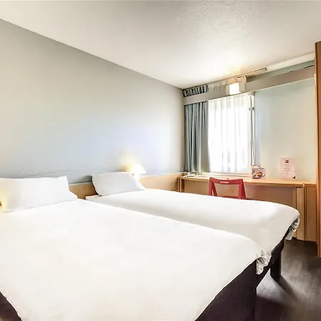 Hotel Ibis Centre Gare Agen