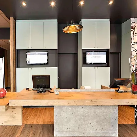 Ibis Centre - Renove En 2026 Hotel