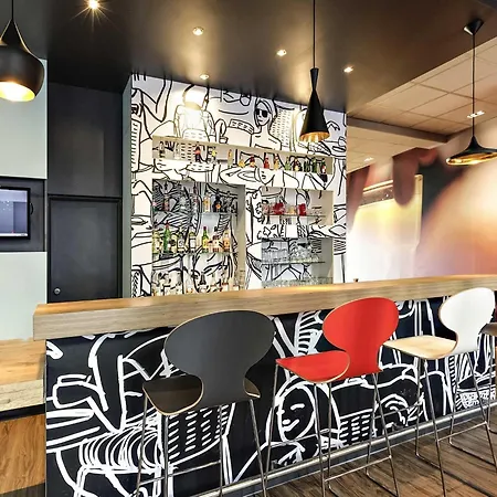 Ibis Centre - Renove En 2026 Hotell