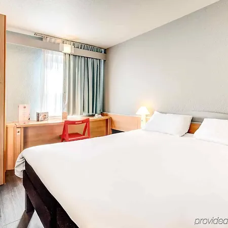 Ibis Centre Gare 3*